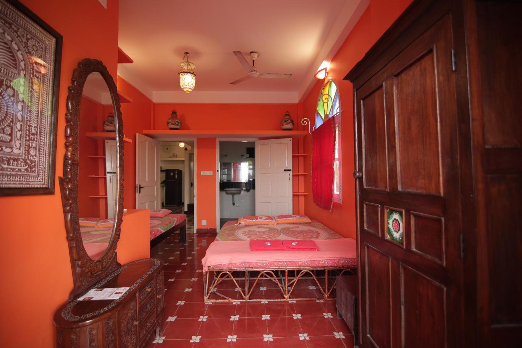 Holi-Wood Guesthouse Puduččéri Exteriér fotografie